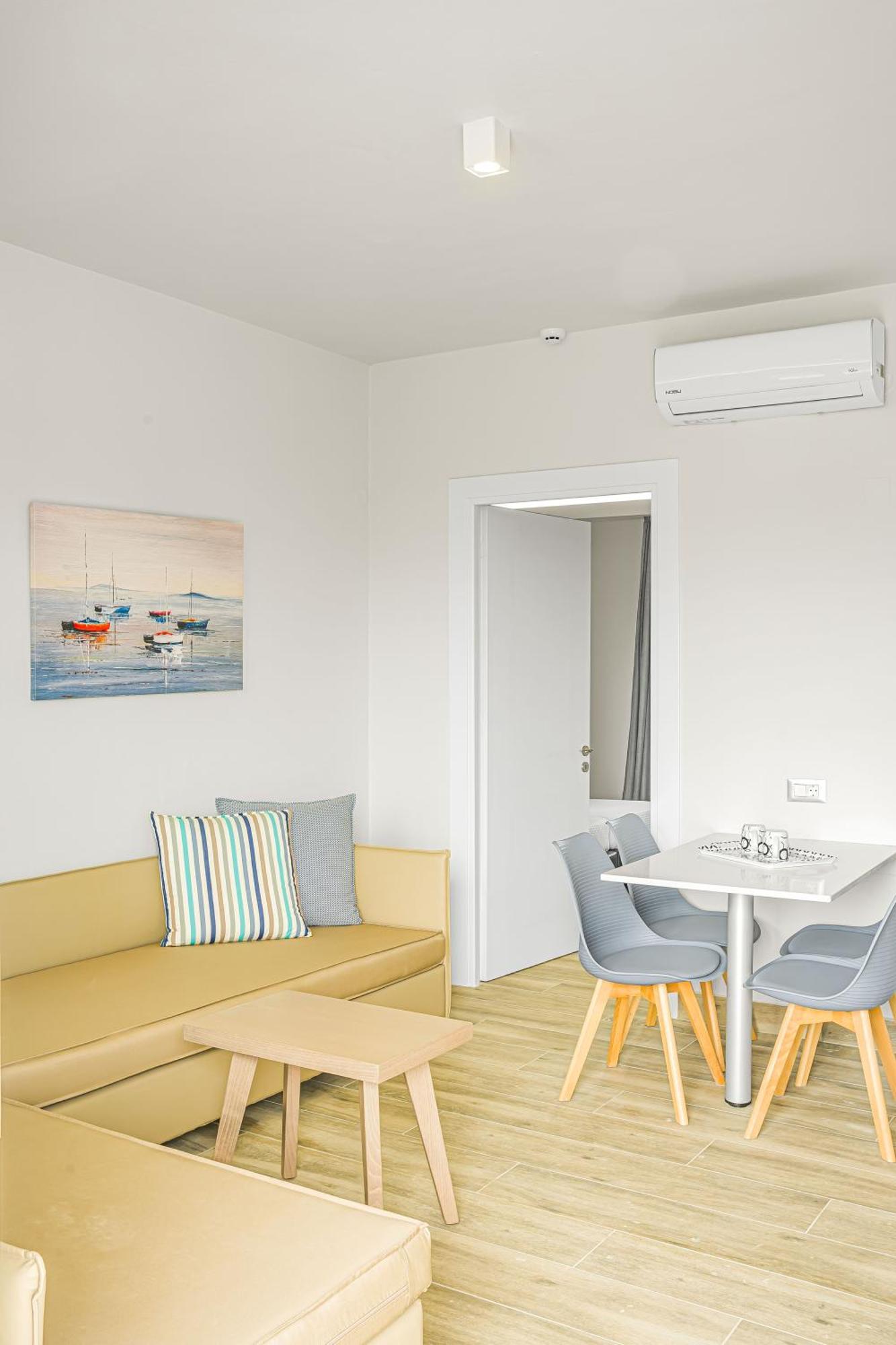 Sergiani Garden Hotel Apartments Stalida Eksteriør bilde